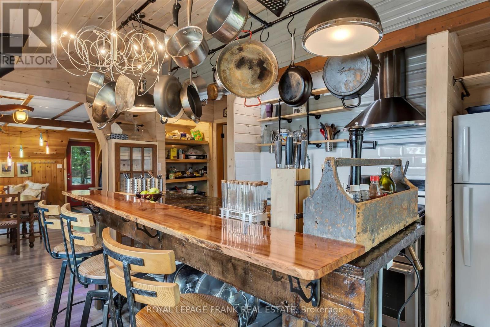 8 Fire Route 62, Trent Lakes, Ontario  K0L 1J0 - Photo 16 - X12327123