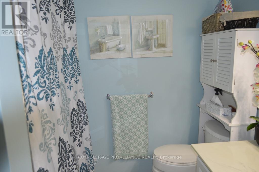 205 - 56 Tripp Boulevard, Quinte West, Ontario K8V 5V1 - Photo 14 - X12327181