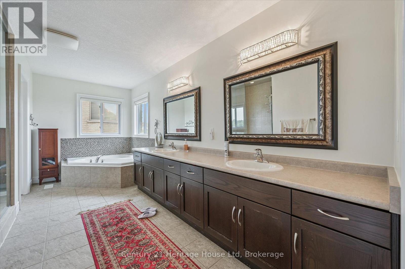 76 Zaduk Place, Guelph, Ontario  N1G 0C4 - Photo 30 - X12327117