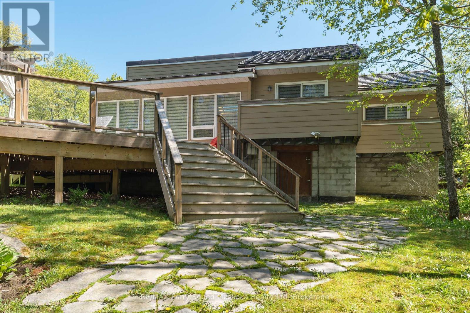 587 Centre Road, Mckellar, Ontario  P2A 0B4 - Photo 2 - X12327168