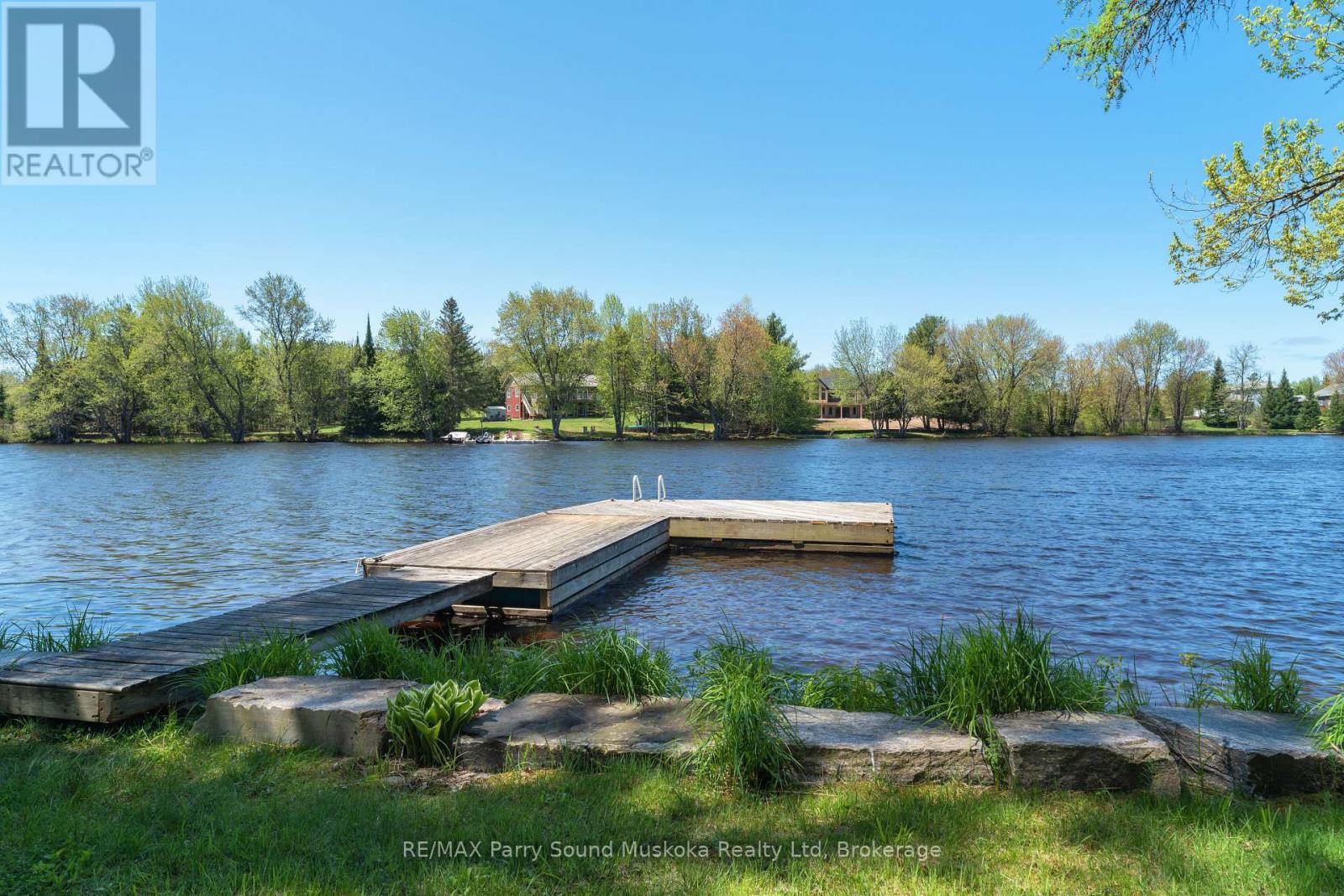 587 Centre Road, Mckellar, Ontario  P2A 0B4 - Photo 4 - X12327168