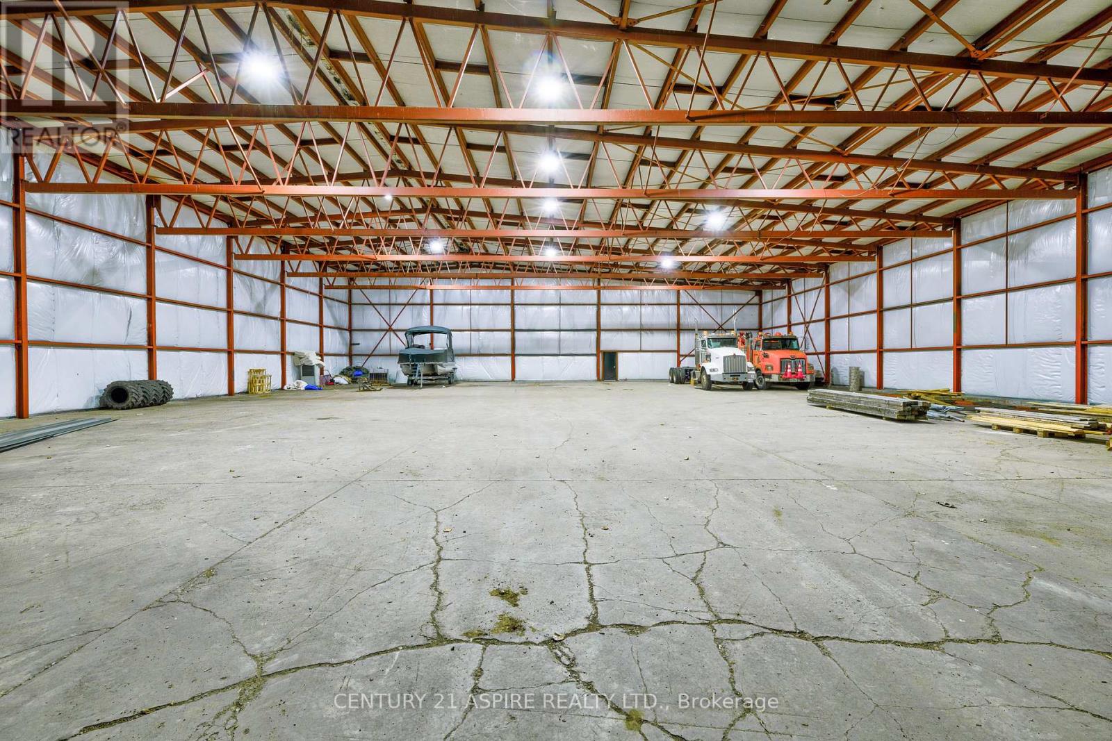 23 Booth Road, Renfrew, Ontario  K0J 1G0 - Photo 12 - X12327040