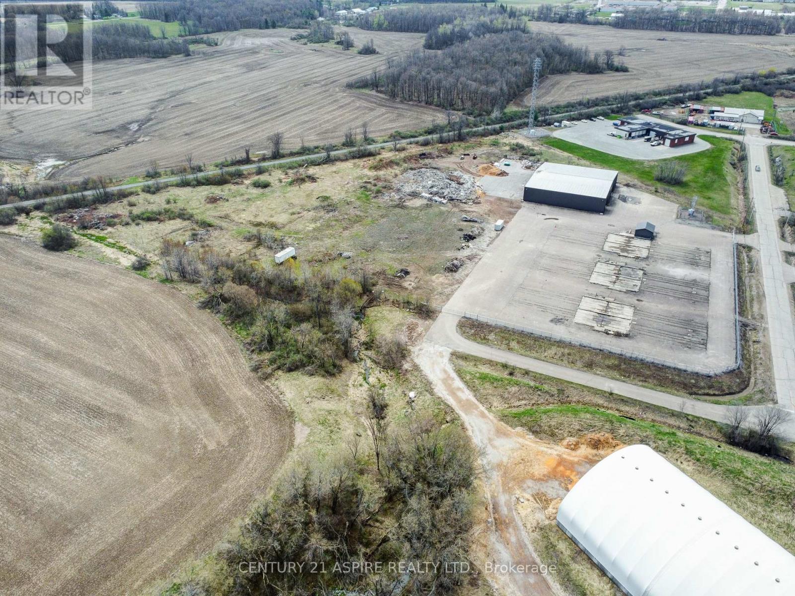 23 Booth Road, Renfrew, Ontario  K0J 1G0 - Photo 17 - X12327040