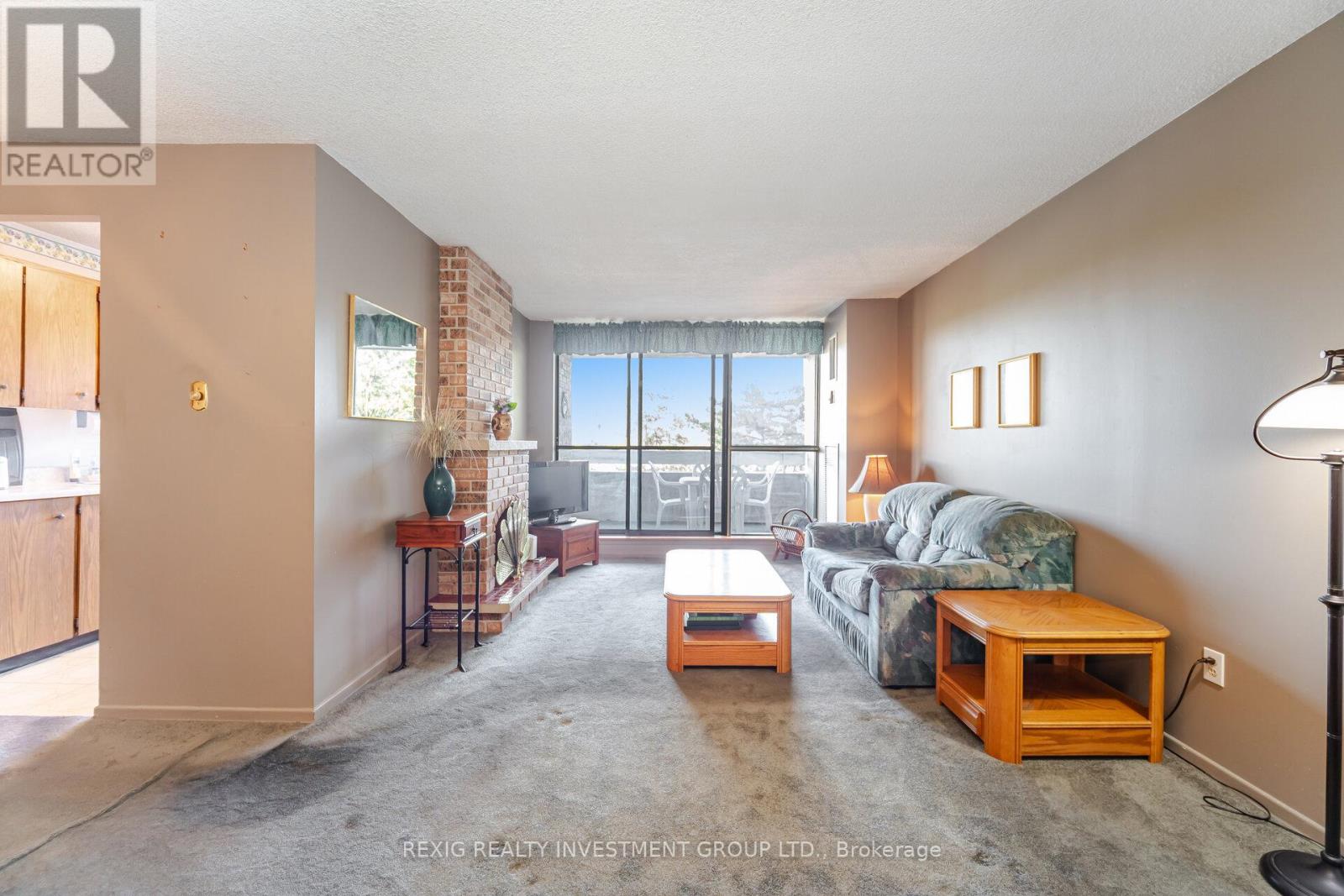 409 - 15 Kensington Road, Brampton, Ontario  L6T 3W2 - Photo 12 - W12326977