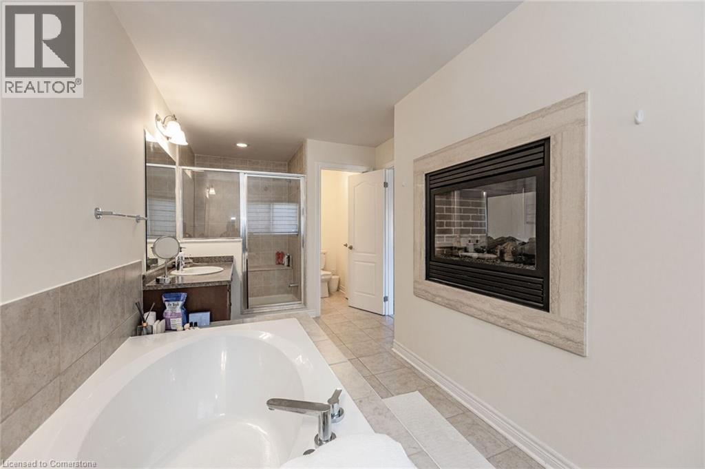2453 Village Common, Oakville, Ontario  L6M 0S2 - Photo 24 - 40757221
