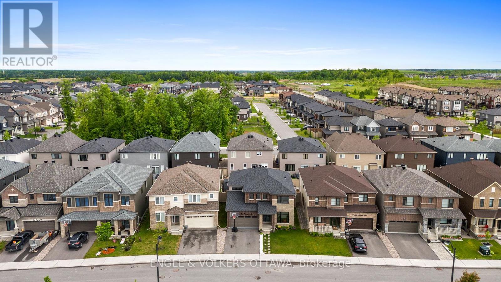 195 Alex Polowin Avenue, Ottawa, Ontario  K2J 6E8 - Photo 33 - X12327171