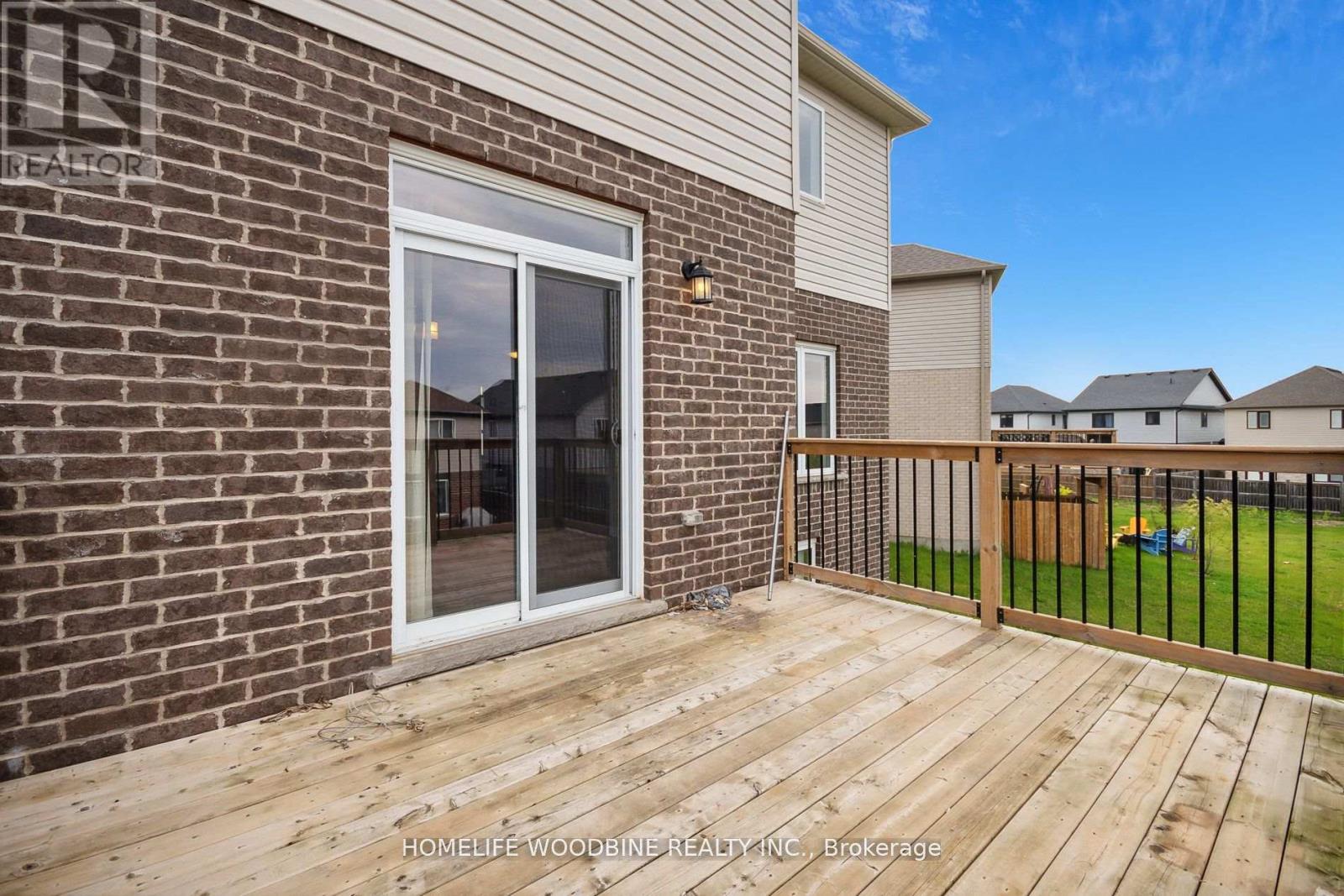 2823 Asima Drive, London South, Ontario  N6M 0B4 - Photo 18 - X12326909