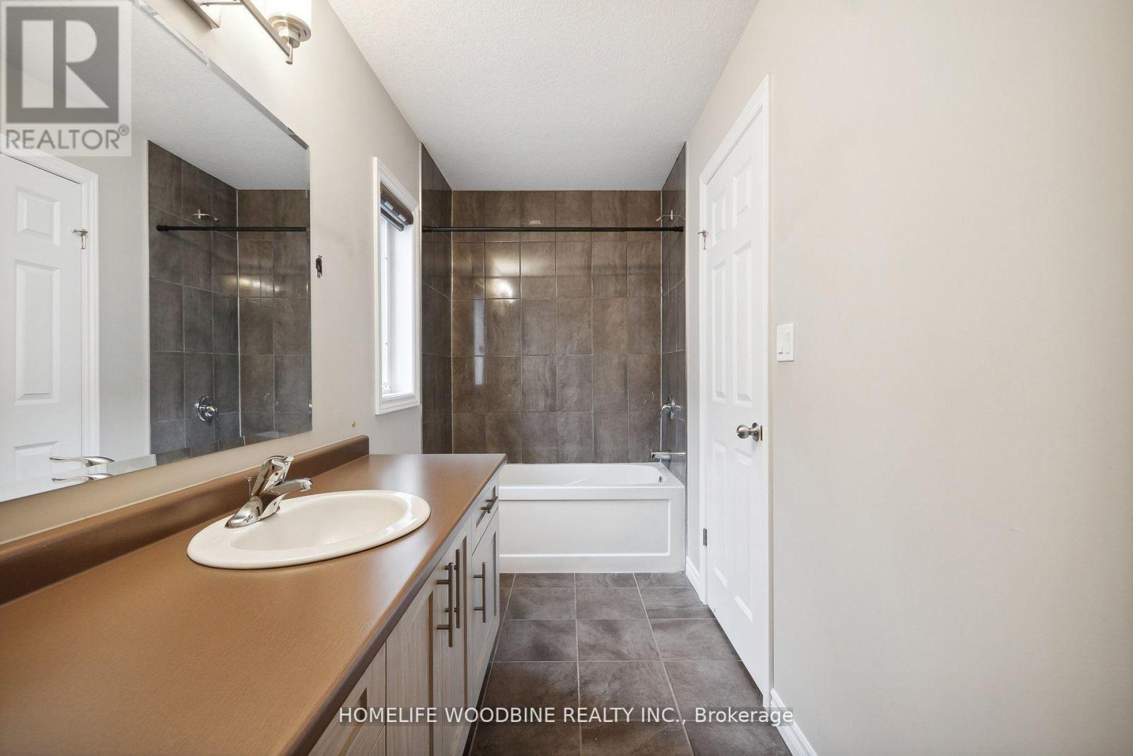 2823 Asima Drive, London South, Ontario  N6M 0B4 - Photo 31 - X12326909