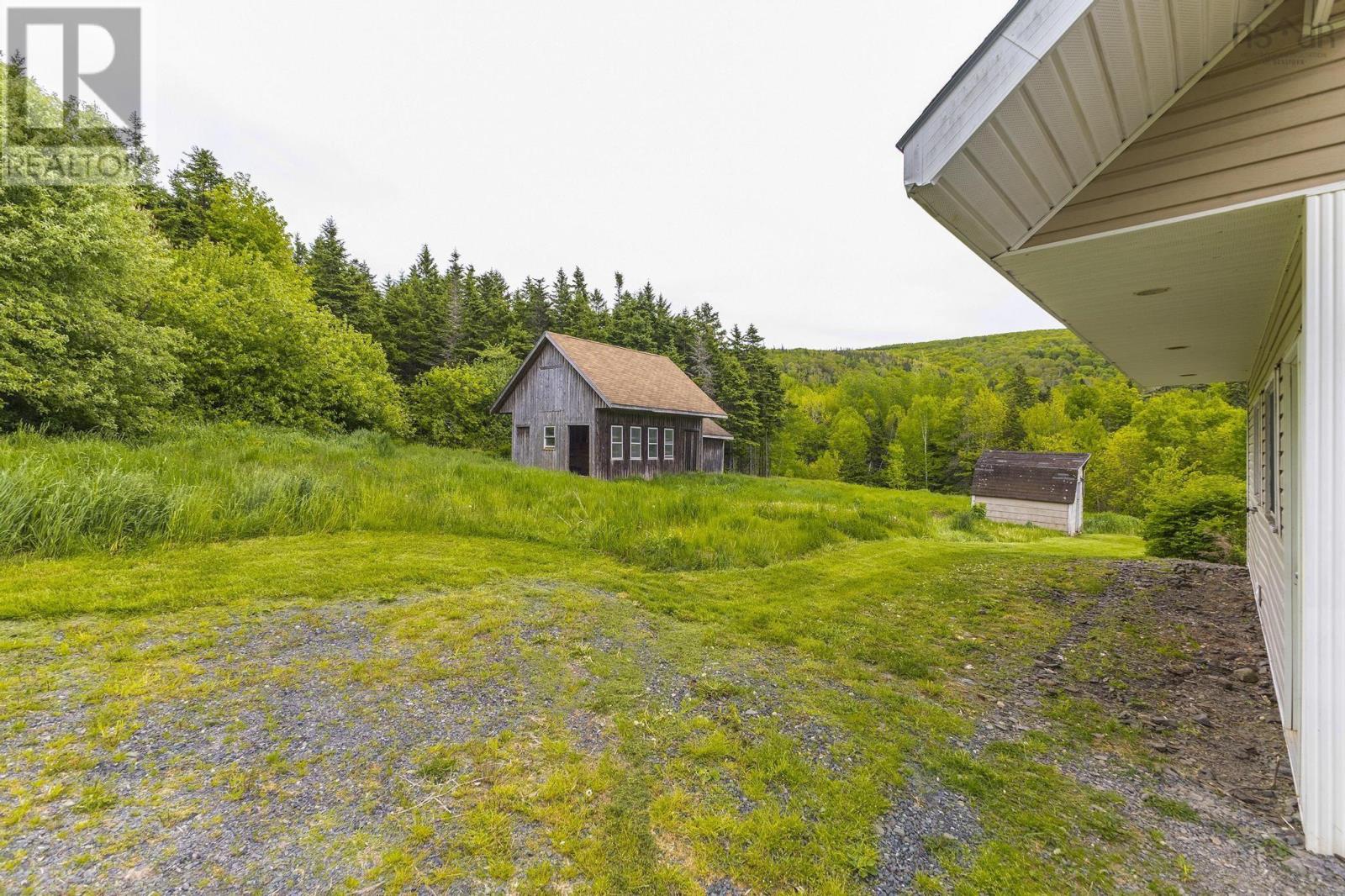 337 Macdonald Road, Arisaig, Nova Scotia  B2G 2L1 - Photo 6 - 202513783