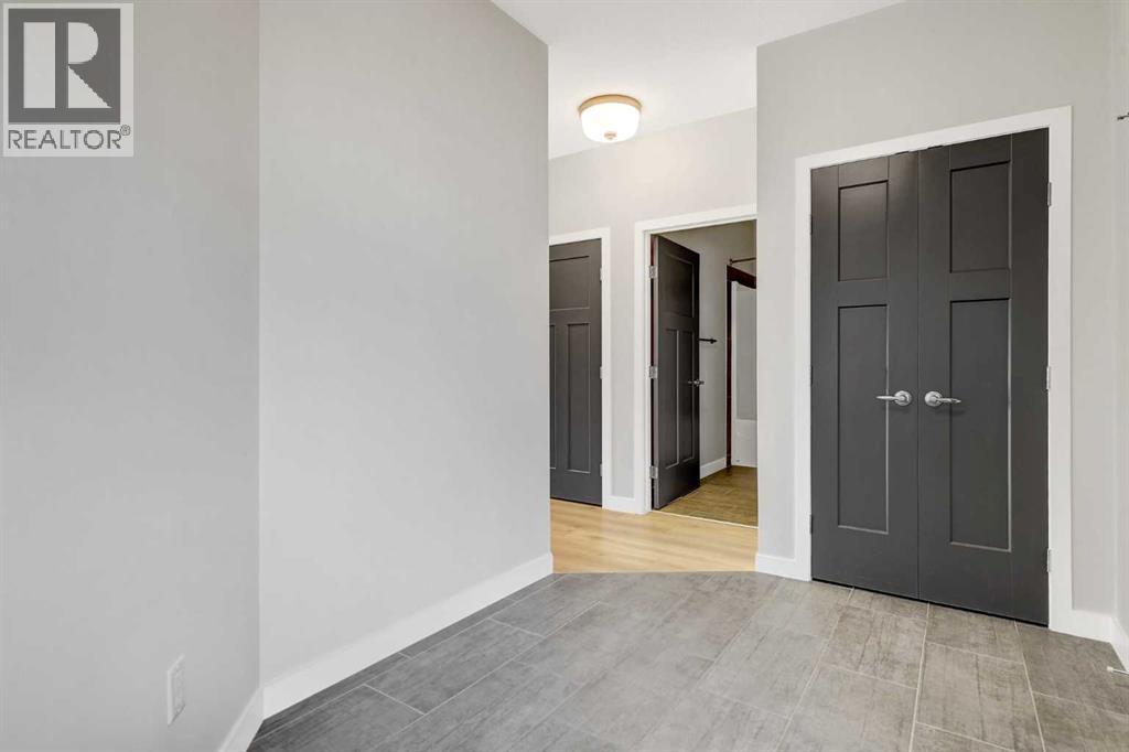 Property at 10421 135 Avenue image 2