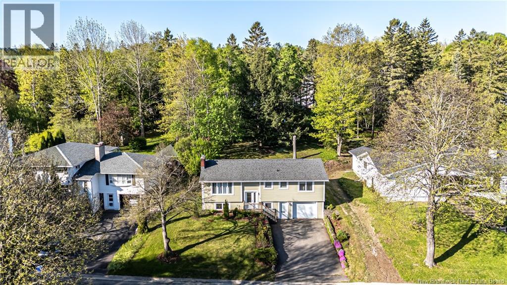 Property at 164 Lynhaven Street image 2