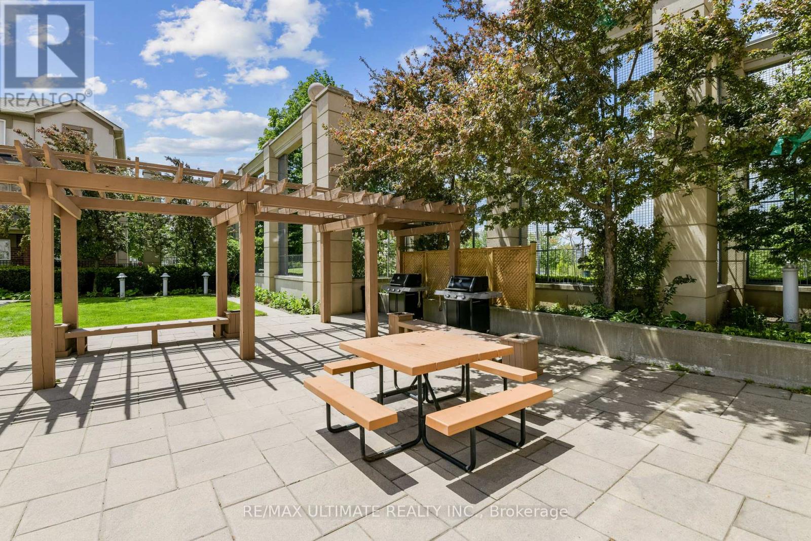 202 - 2325 Central Park Drive, Oakville, Ontario  L6H 0E5 - Photo 38 - W12293279