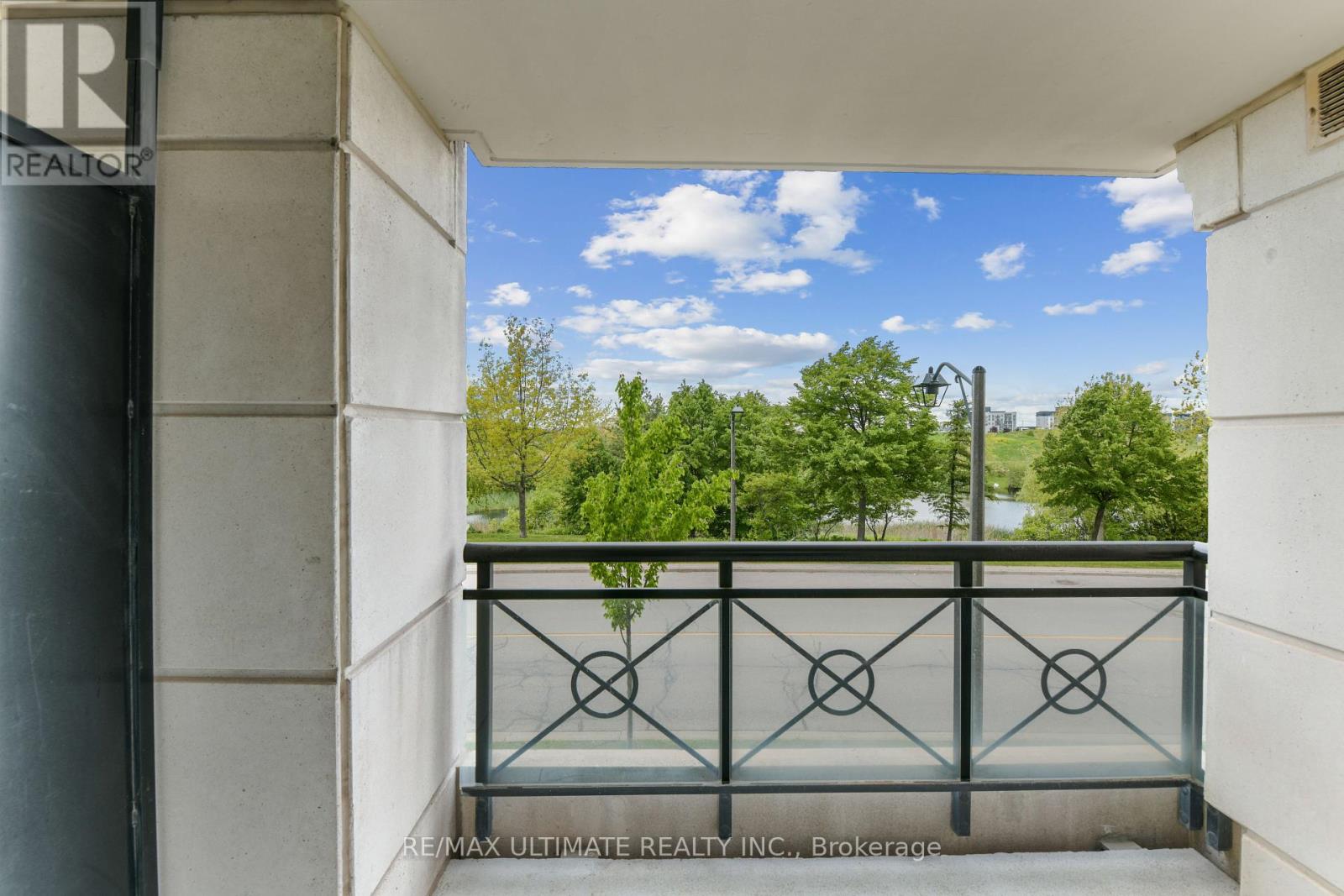 202 - 2325 Central Park Drive, Oakville, Ontario  L6H 0E5 - Photo 33 - W12293279