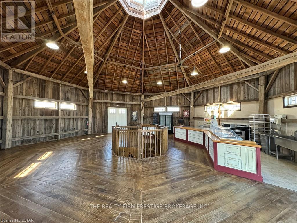 14226 Talbot Trail Road, Chatham-Kent, Ontario  N0L 1X0 - Photo 20 - X12327254