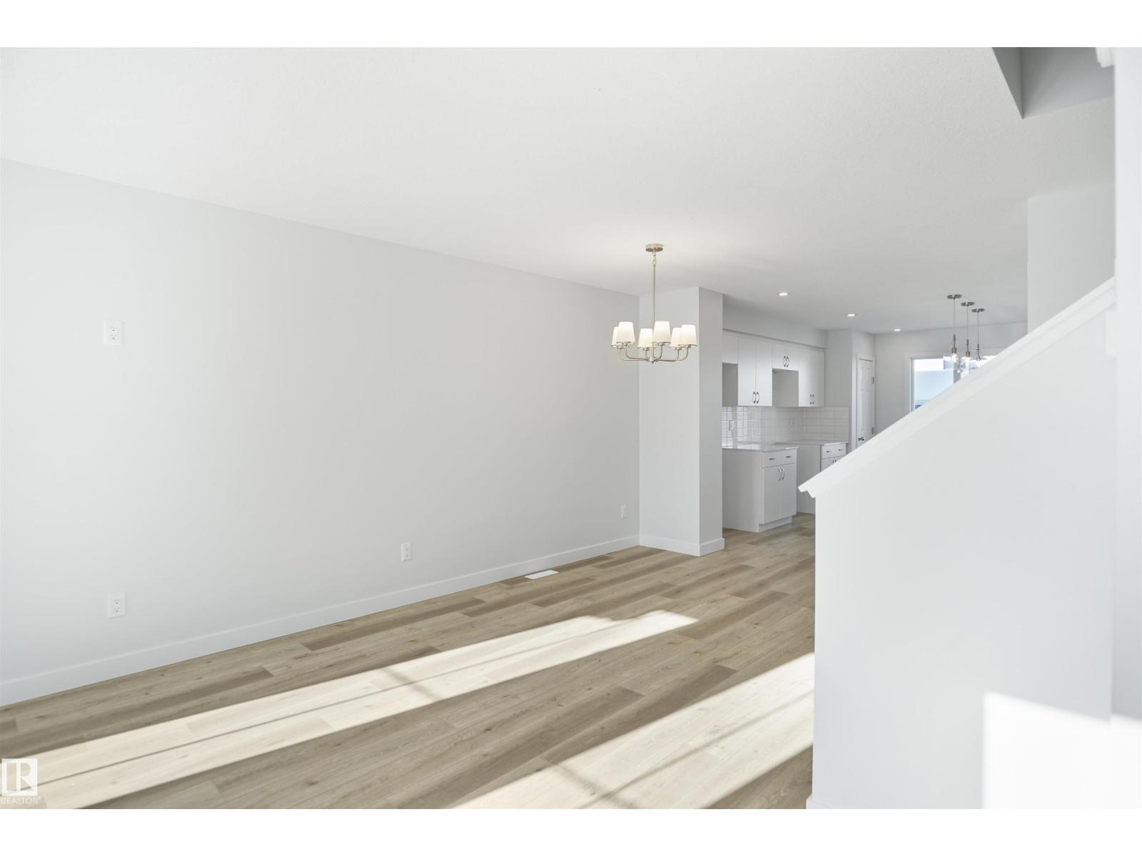 204 Savoy Cr, Sherwood Park, Alberta  T8H 1Z8 - Photo 3 - E4451365