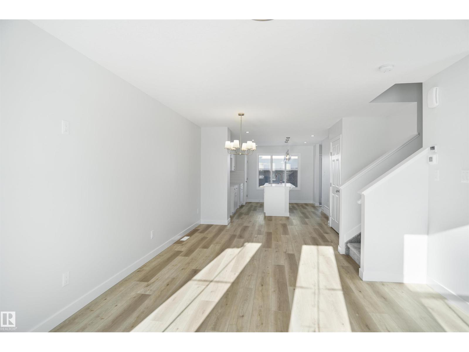 204 Savoy Cr, Sherwood Park, Alberta  T8H 1Z8 - Photo 4 - E4451365