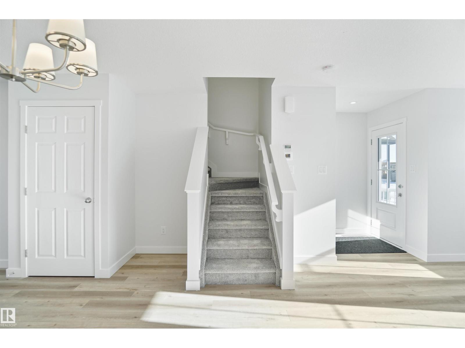 204 Savoy Cr, Sherwood Park, Alberta  T8H 1Z8 - Photo 6 - E4451365