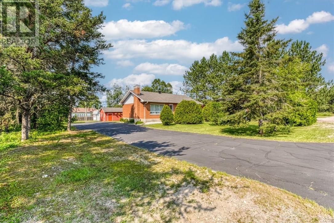 95 Dufferin Street, Cartier, Ontario  P0M 1J0 - Photo 2 - 2123979