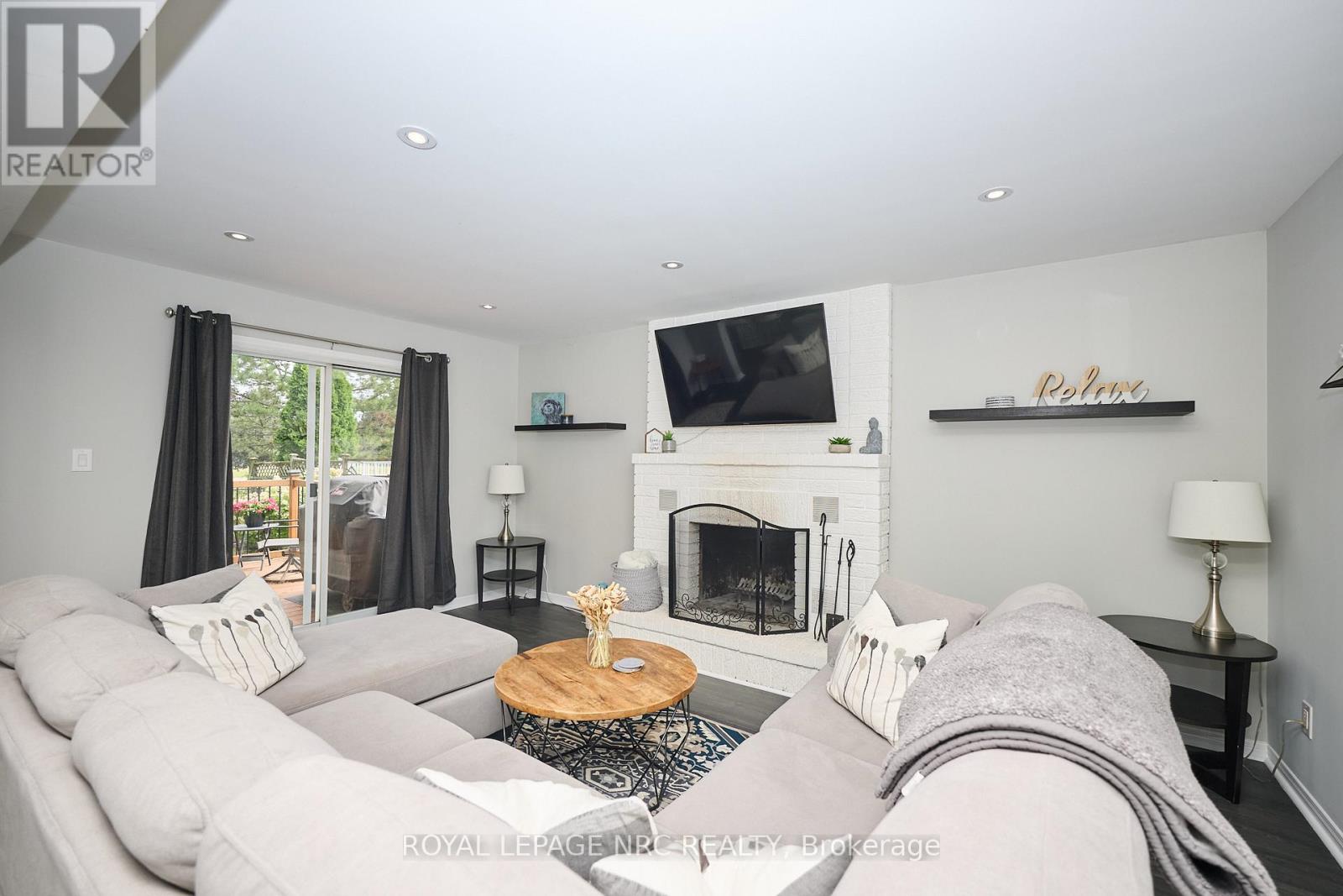 26 Elderwood Drive, St. Catharines, Ontario  L2S 3E5 - Photo 9 - X12309336