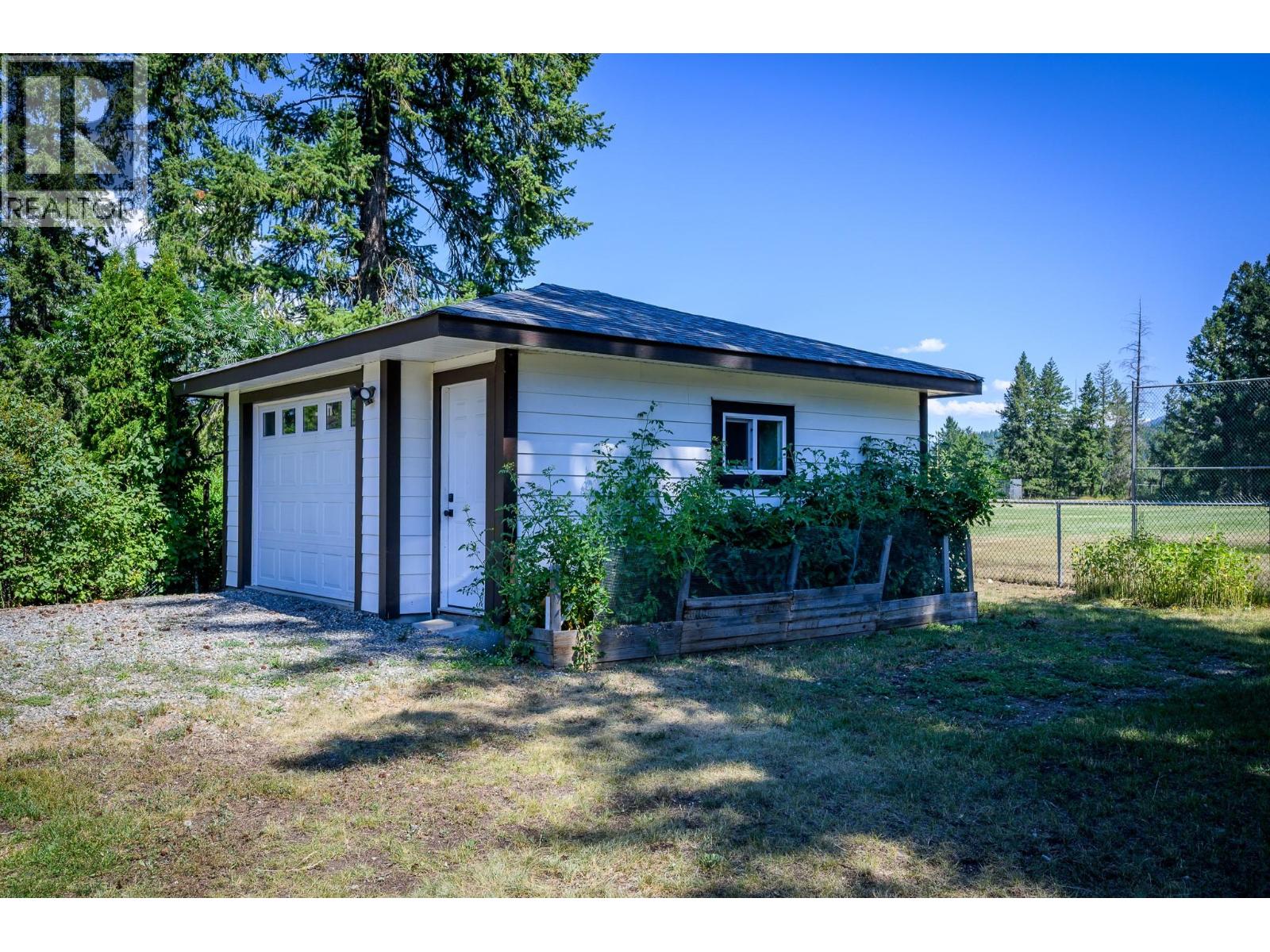 4754 Gibbs Road, Barriere, British Columbia  V0E 1E0 - Photo 24 - 10358432