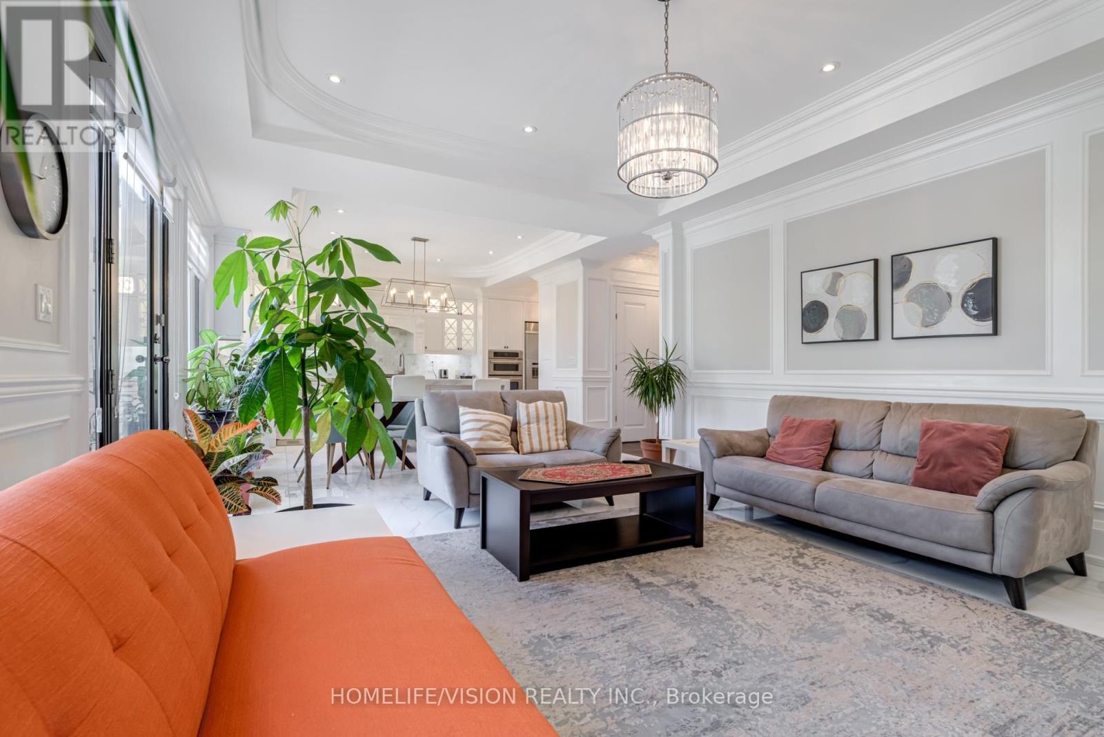 28 Moore Park Avenue, Toronto, Ontario  M2M 1M9 - Photo 14 - C12327024