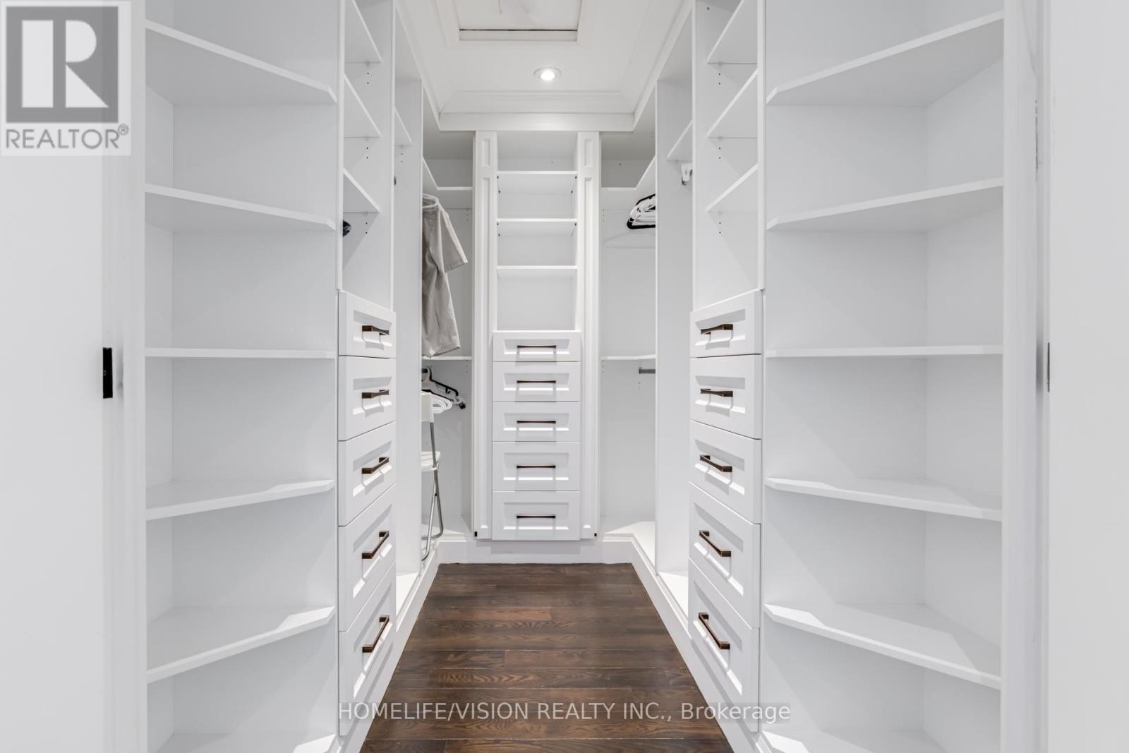 28 Moore Park Avenue, Toronto, Ontario  M2M 1M9 - Photo 31 - C12327024