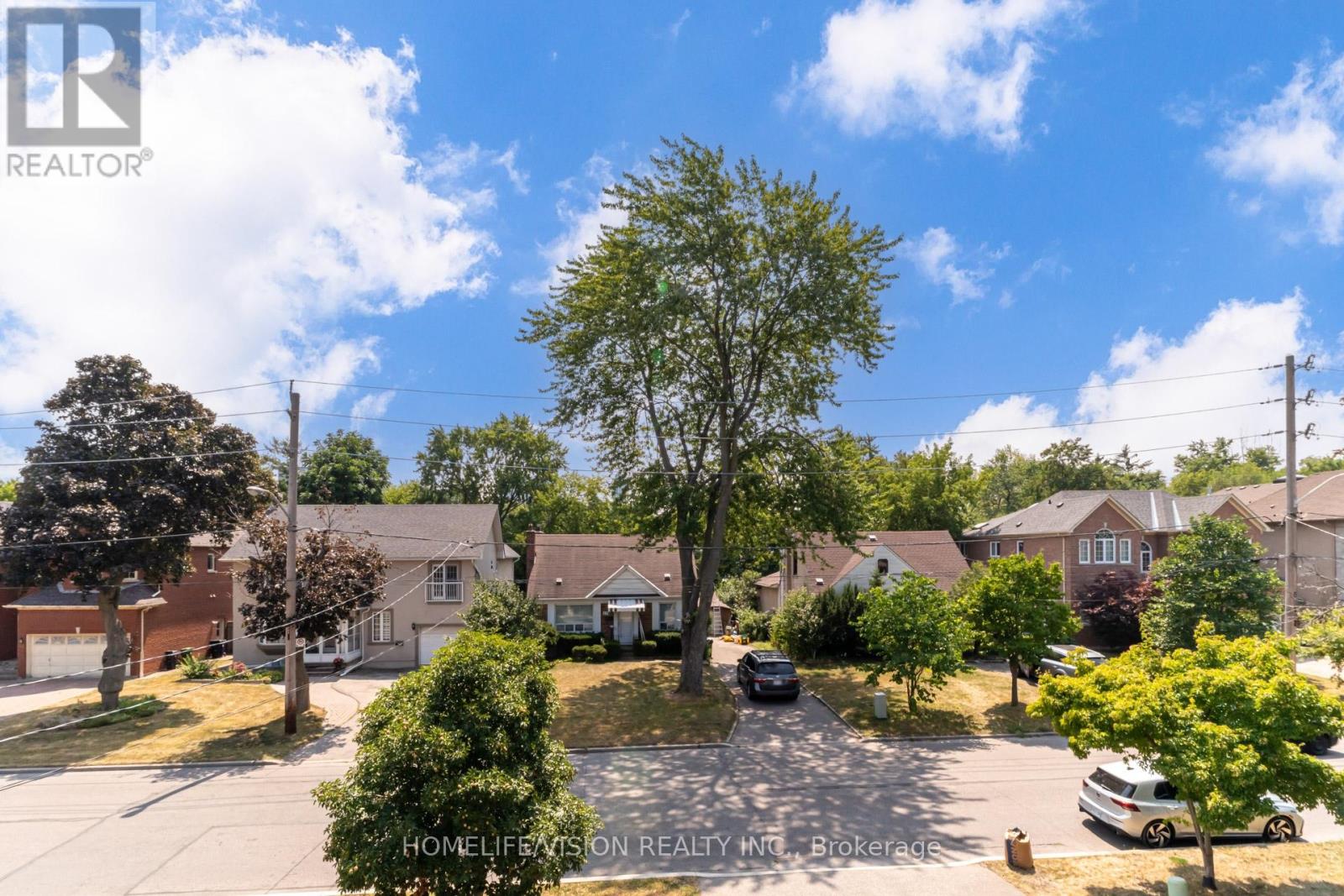 28 Moore Park Avenue, Toronto, Ontario  M2M 1M9 - Photo 44 - C12327024