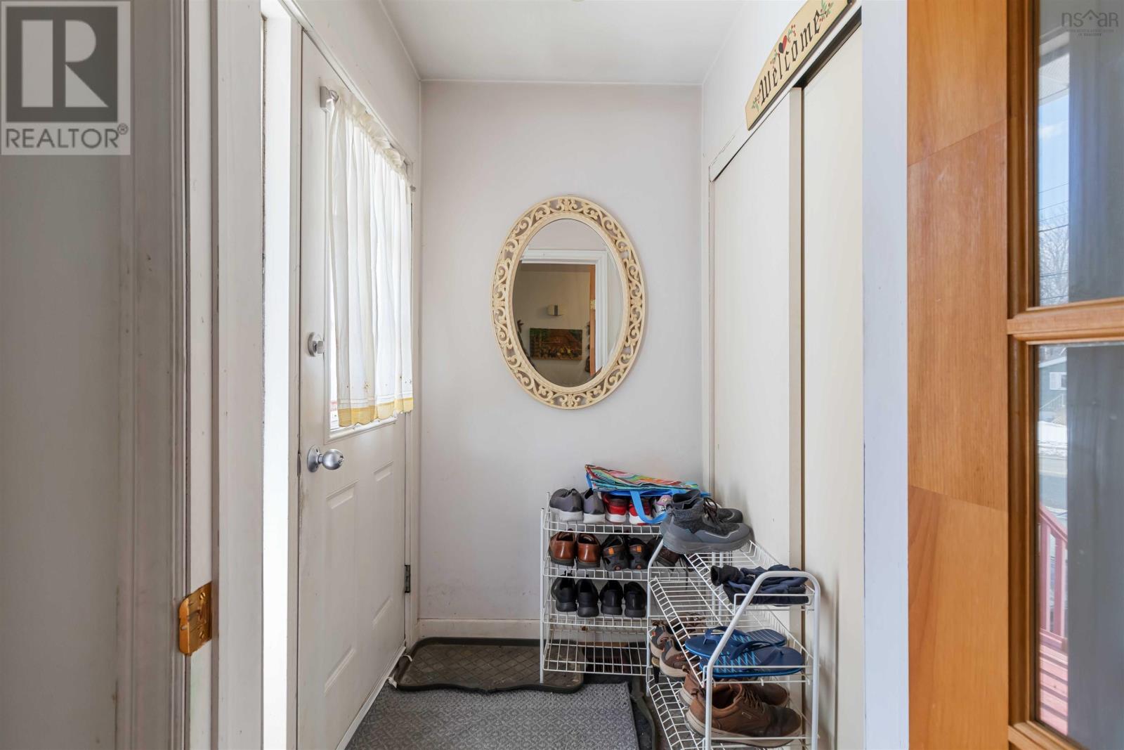 83 Woodland Avenue, Dartmouth, Nova Scotia  B3A 3K4 - Photo 3 - 202505283