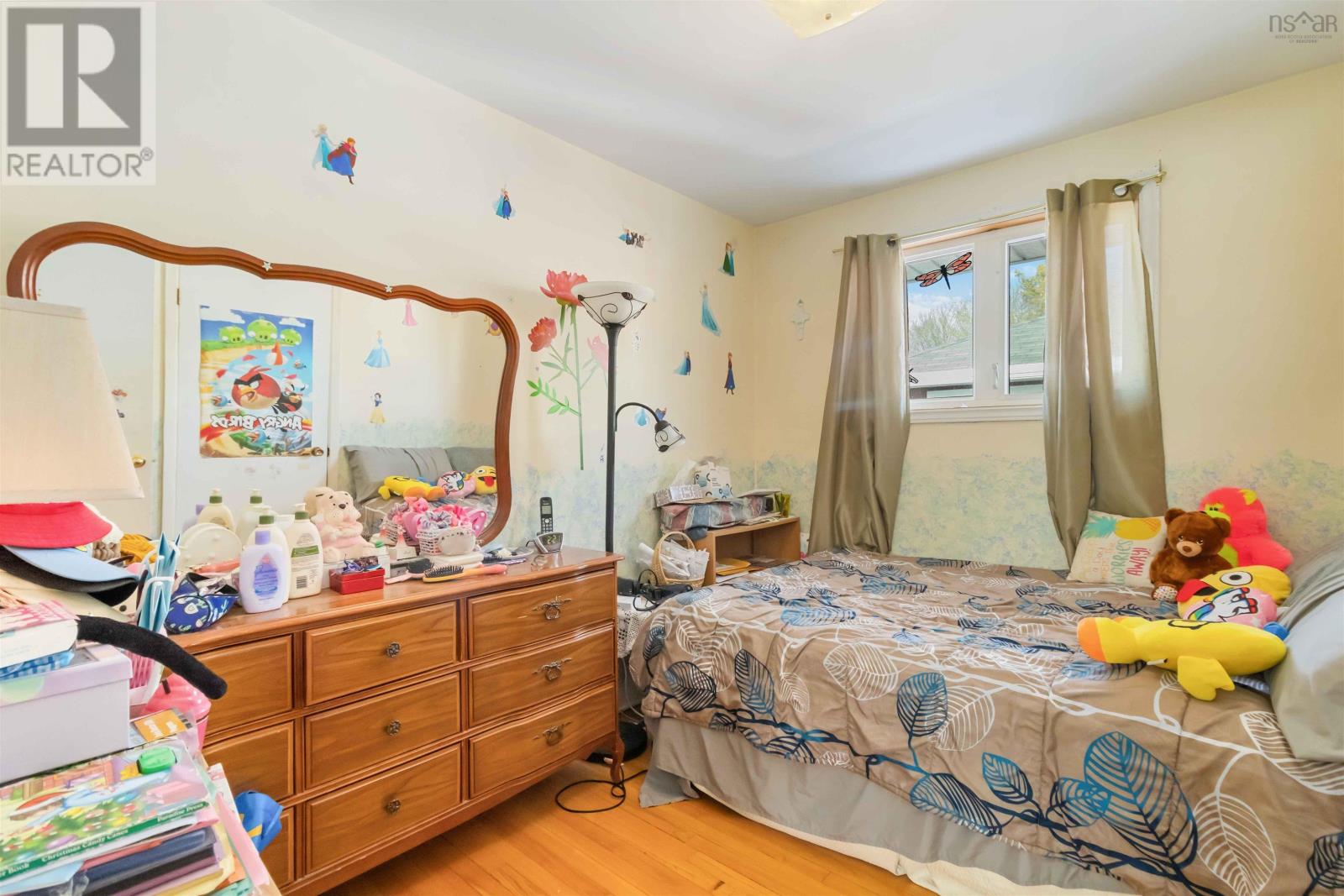 83 Woodland Avenue, Dartmouth, Nova Scotia  B3A 3K4 - Photo 8 - 202505283