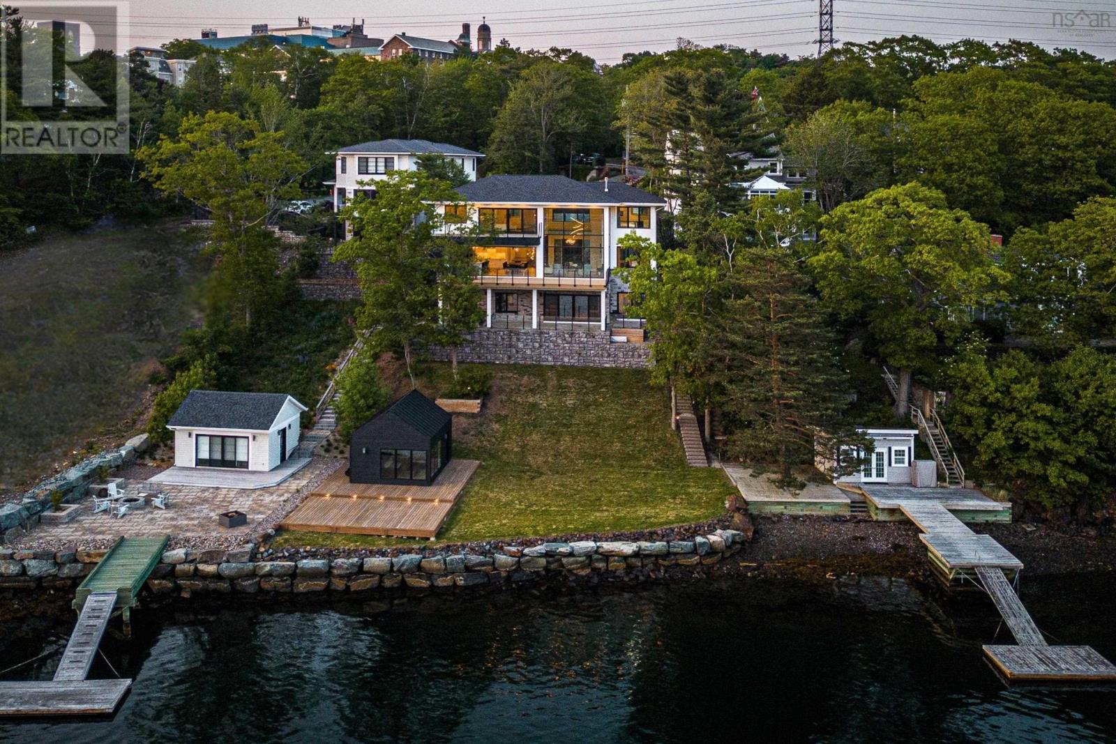 1160 Rockcliffe Street, Halifax, Nova Scotia  B3H 3Y6 - Photo 1 - 202505615