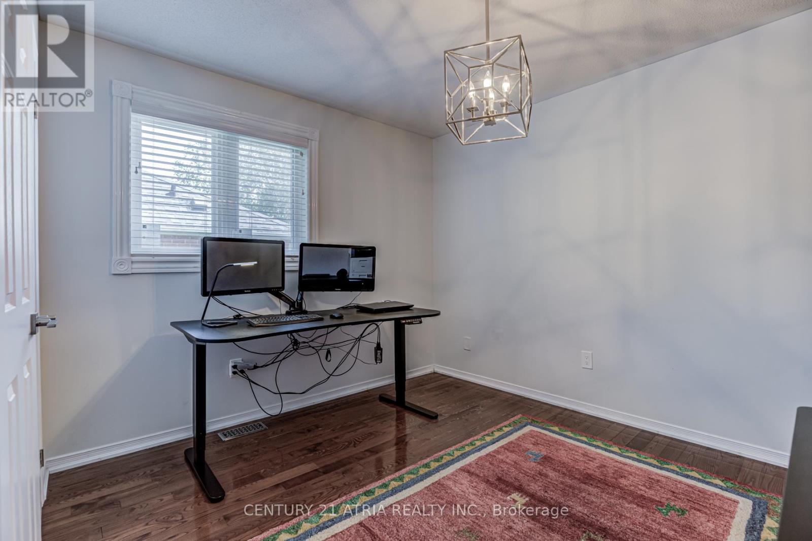 331 Binns Avenue, Newmarket, Ontario  L3X 1T6 - Photo 25 - N12327111