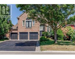 331 BINNS AVENUE, Newmarket, Ontario