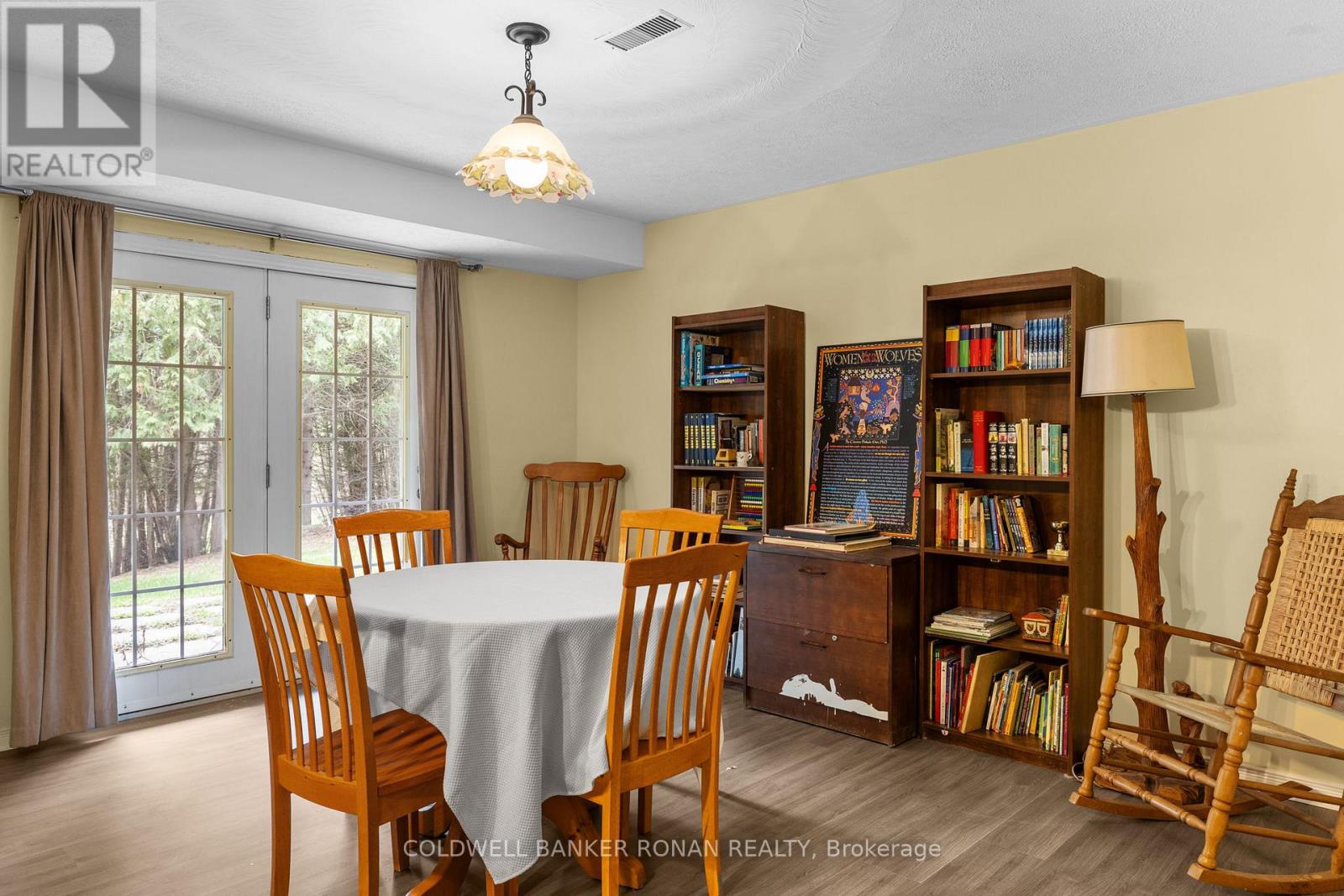 10 Margaret Avenue, Adjala-Tosorontio, Ontario  L0M 1J0 - Photo 34 - N12327212