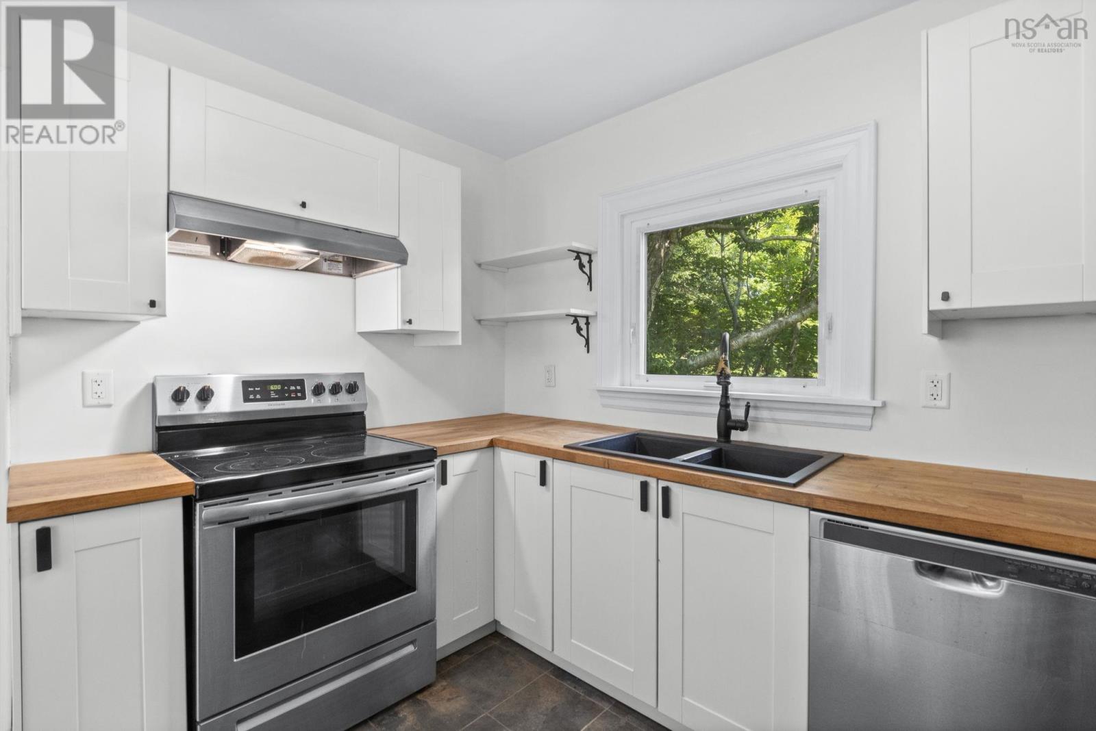 44 Dakin Drive, Halifax, Nova Scotia  B3M 2C9 - Photo 22 - 202509340