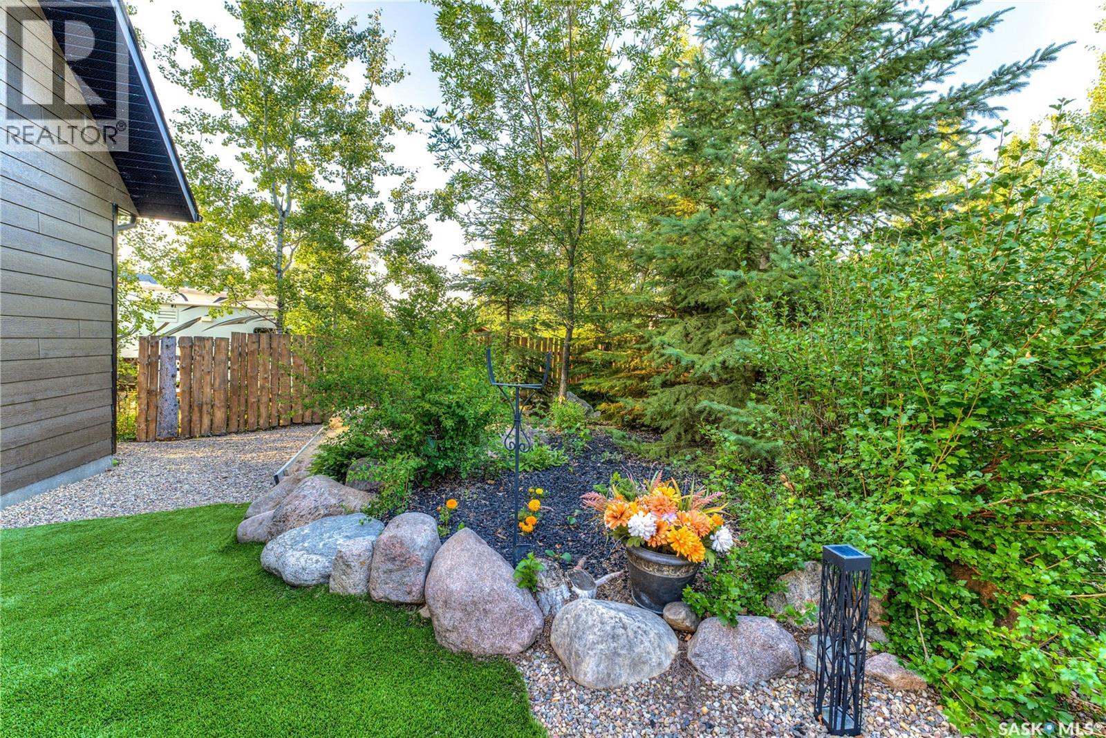 605 Cedar Close, Beaver River Rm No. 622, Saskatchewan  S0M 1A0 - Photo 41 - SK014705