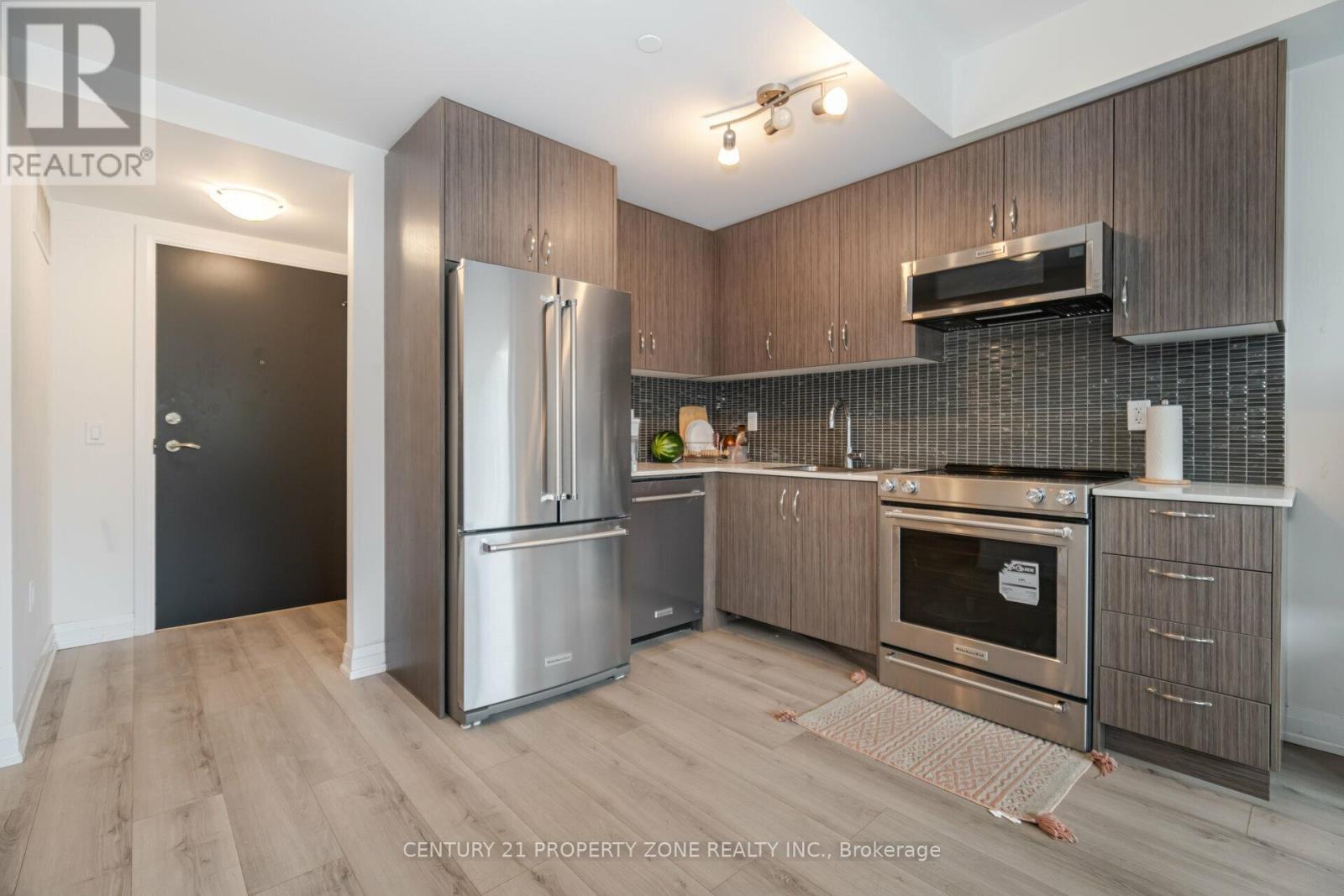 263 - 65 Attmar Drive, Brampton, Ontario  L6P 0Y6 - Photo 12 - W12327005