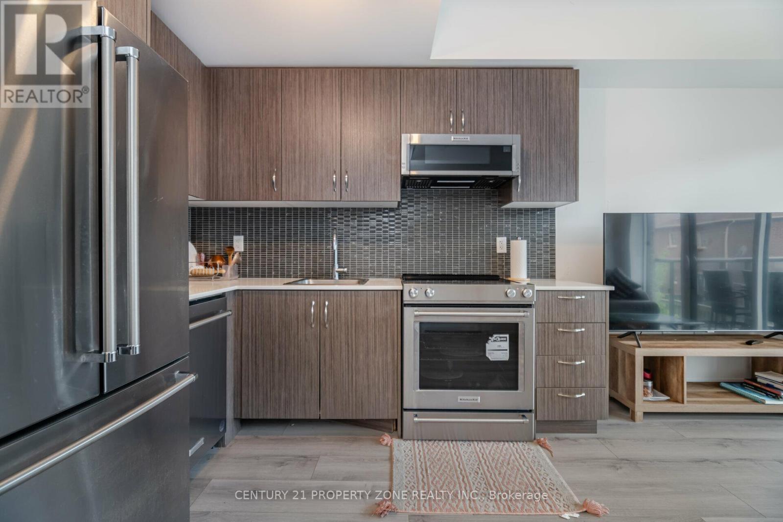 263 - 65 Attmar Drive, Brampton, Ontario  L6P 0Y6 - Photo 13 - W12327005