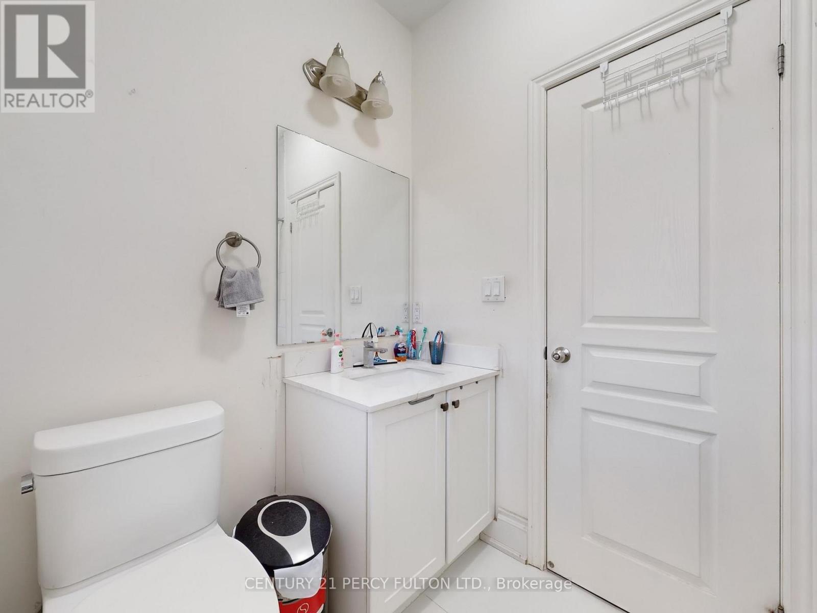 96 Humberstone Crescent, Brampton, Ontario  L7A 4B8 - Photo 29 - W12327027