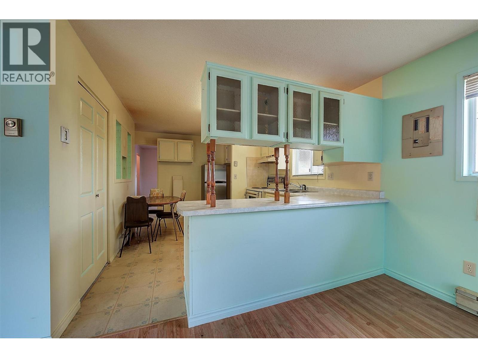 1220 Ladner Road Kelowna Photo 9
