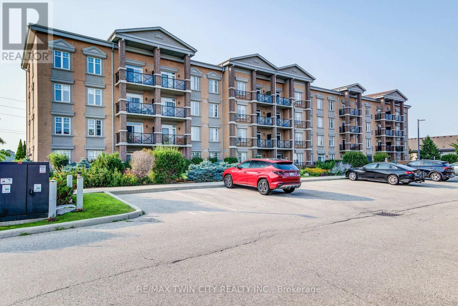 Property at 401 - 2 COLONIAL DRIVE image 1