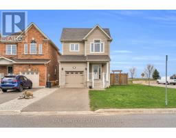 107 COURTNEY STREET, Centre Wellington, Ontario