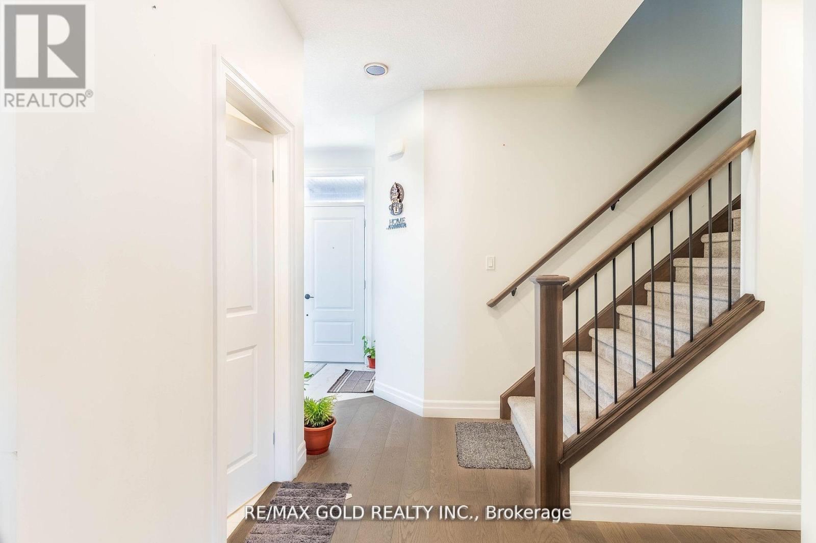 3738 Stewart Avenue, London South, Ontario  N6L 0J1 - Photo 3 - X12327200