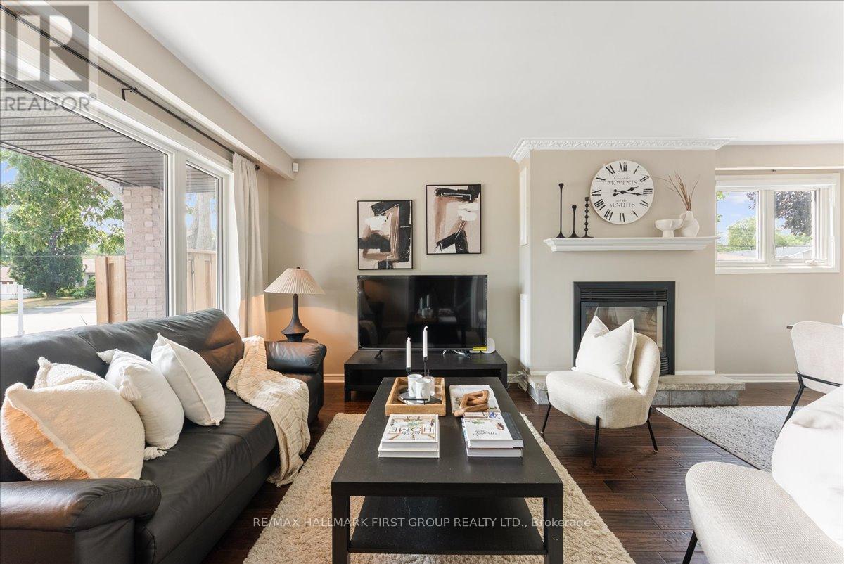 Property at 948 CECYLIA COURT image 5