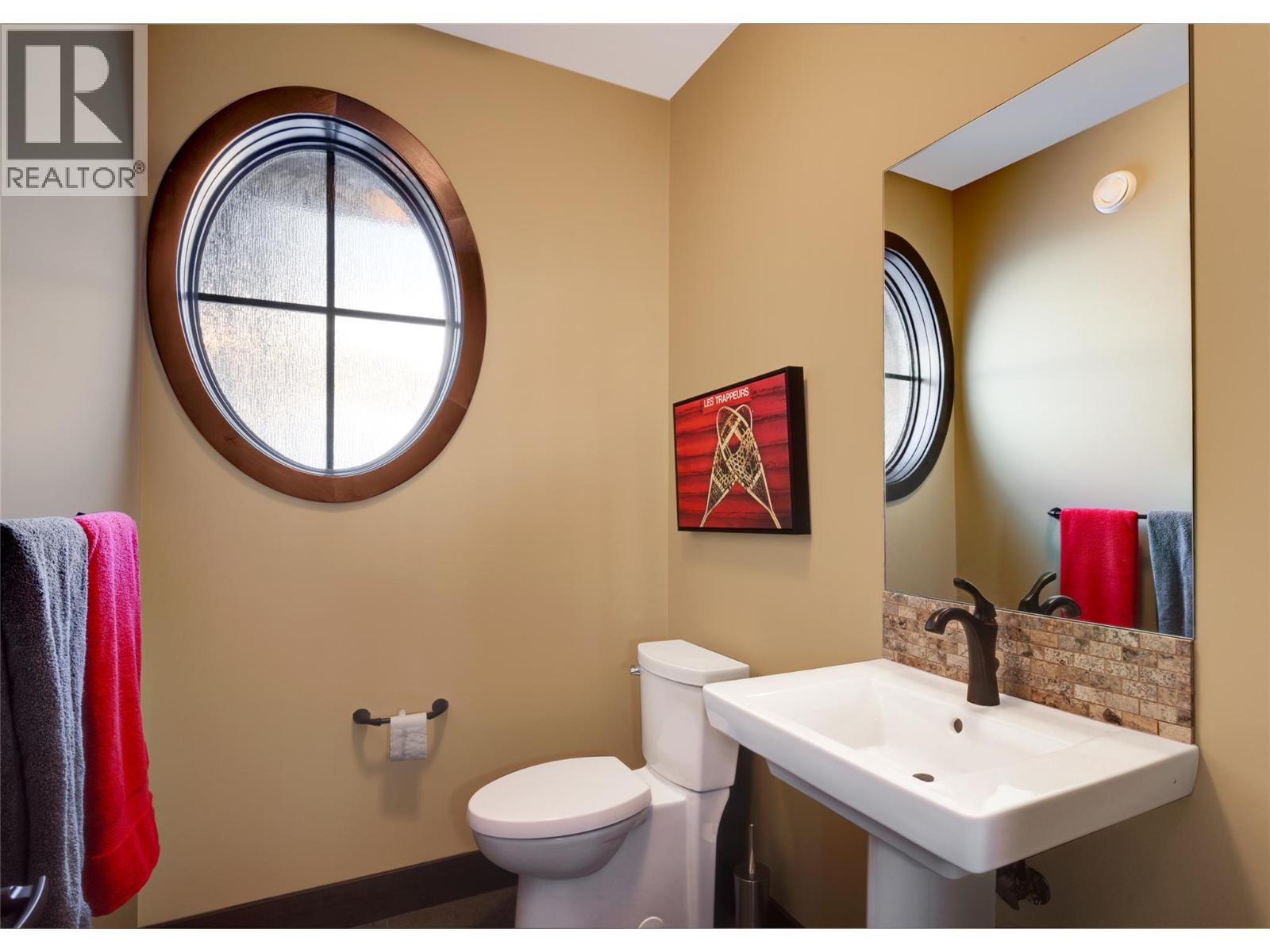 310 Moonshine Crescent Unit# Lot 13 Big White Photo 18