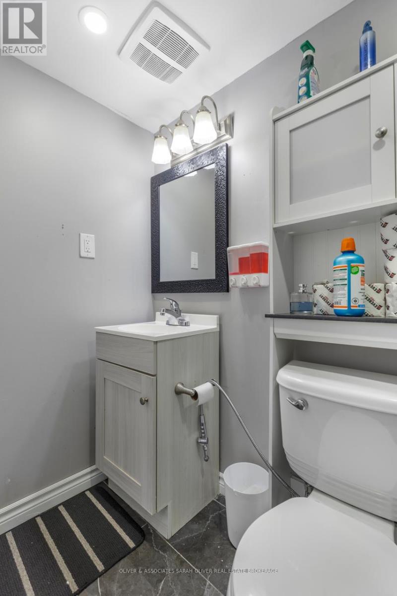 55 Wentworth Court, London South, Ontario  N6J 3W5 - Photo 21 - X12327469