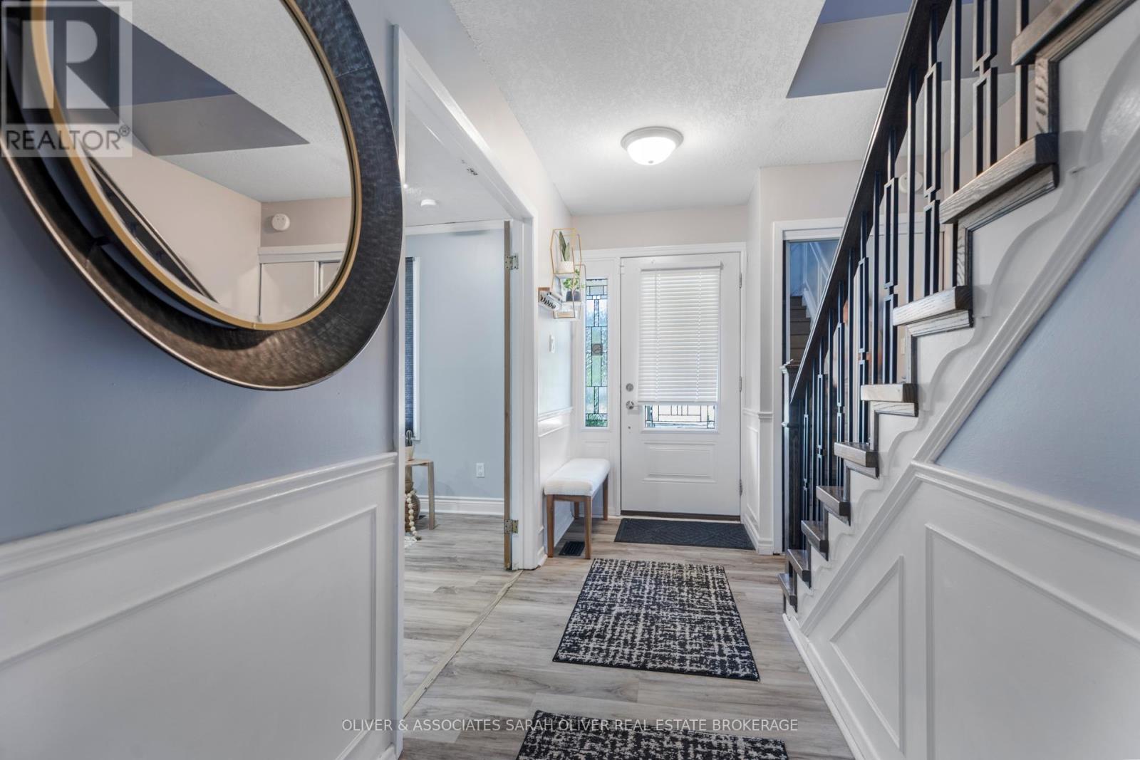 55 Wentworth Court, London South, Ontario  N6J 3W5 - Photo 5 - X12327469
