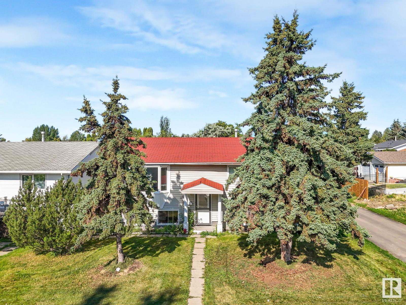 3432 60 St Nw, Edmonton, Alberta  T6L 1E2 - Photo 1 - E4451382