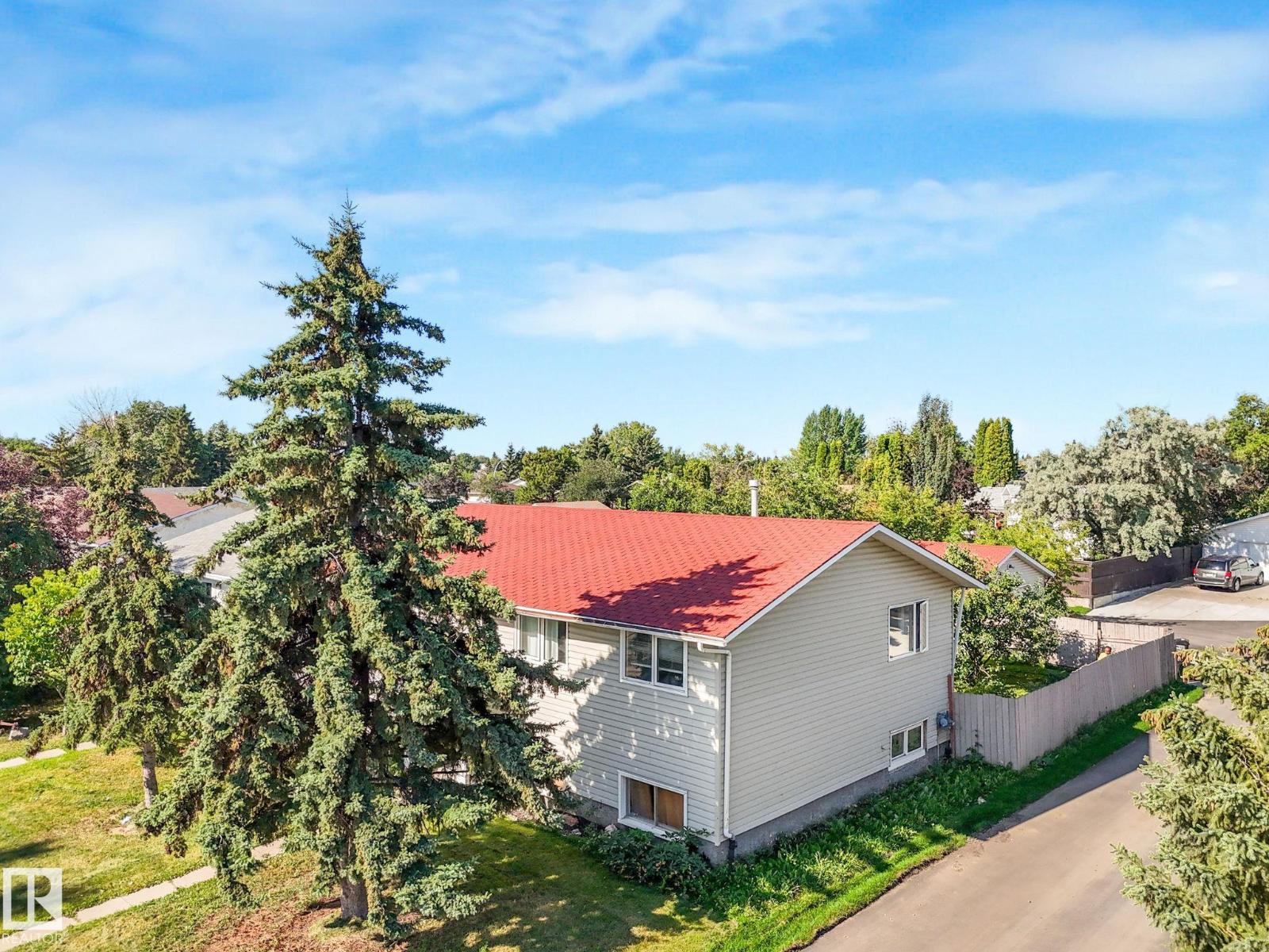 3432 60 St Nw, Edmonton, Alberta  T6L 1E2 - Photo 2 - E4451382