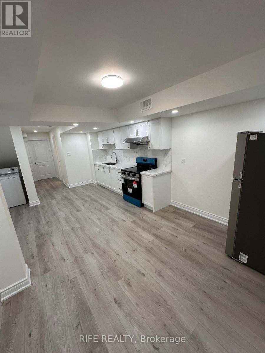 Lower 13 Charles Vogel Drive, Markham, Ontario  L3R 0K6 - Photo 5 - N12327292