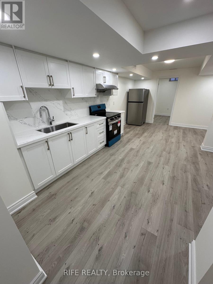 Lower 13 Charles Vogel Drive, Markham, Ontario  L3R 0K6 - Photo 7 - N12327292